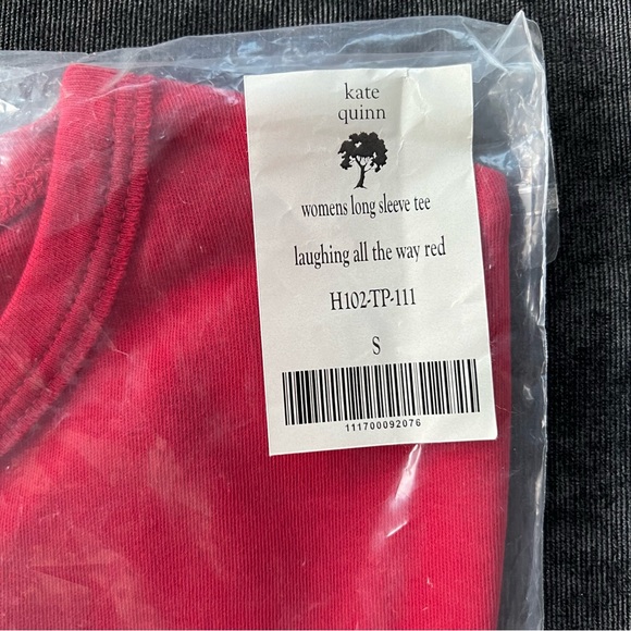 NWT Kate Quinn Women’s Long Sleeve Christmas Top Size Small - Picture 3 of 3